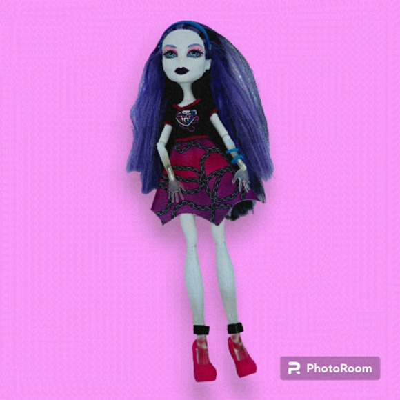Monster High Spectra Vondergeist Ghoul Spirit Doll - Picture 1 of 8